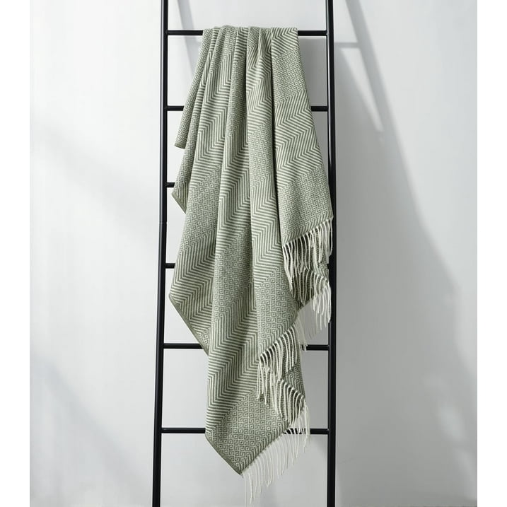 CREVENT Wave Throw Blanket for Couch Sofa Chair Bed Home Decoration, Super Soft Warm for All Season, 50''X60'', Green