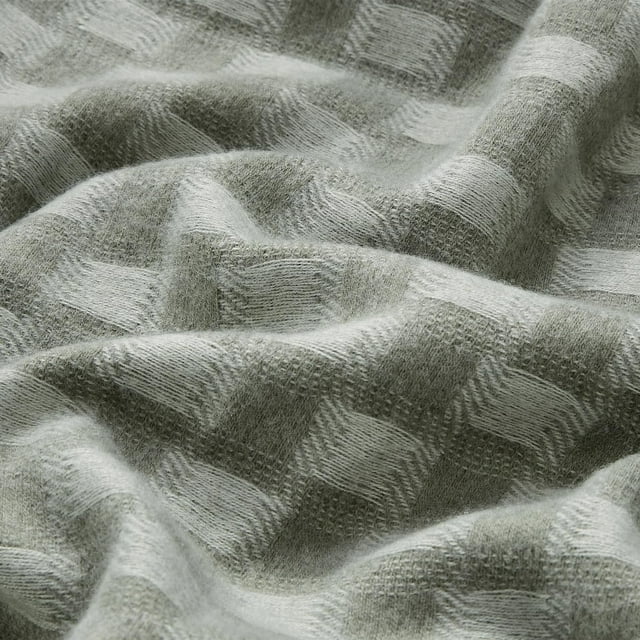 CREVENT Wave Line Throw Blanket for Couch Sofa Chair Bed Home Decoration, Super Soft Warm for All Season, 50''X60'', Green