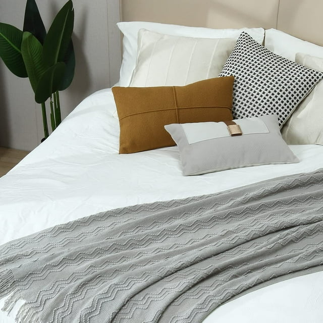 CREVENT Knitted Decorative Throw Blanket for Couch Sofa Chair Bed，Soft Warm Cozy Light Weight for Spring Summer Fall (50''X60'' Light Grey)