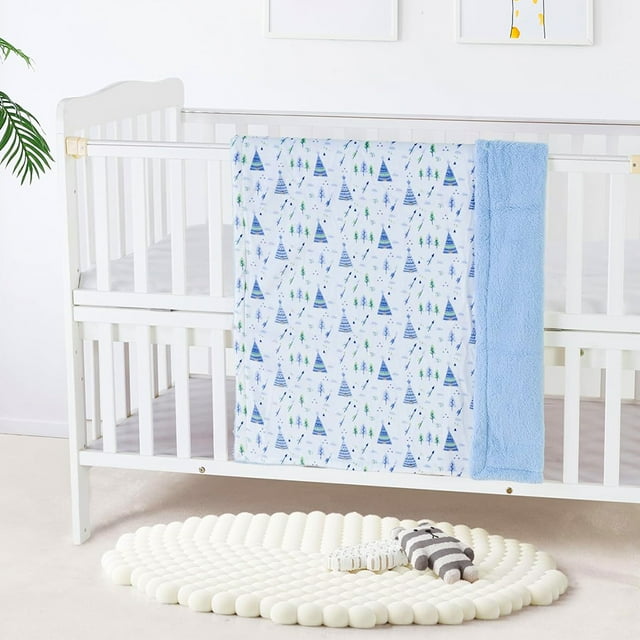 CREVENT Minky Sherpa Warm Baby Blanket for Boys Girls, Soft Plush Receiving Blanket for Newborns, 30''x40'', Blue Christmas Tree